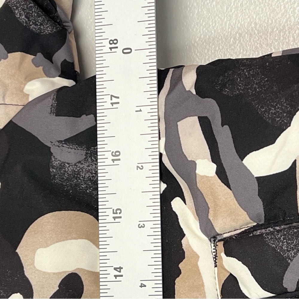 All In Motion Kids Camouflage Puffer Jacket Size S - Picture 9 of 13